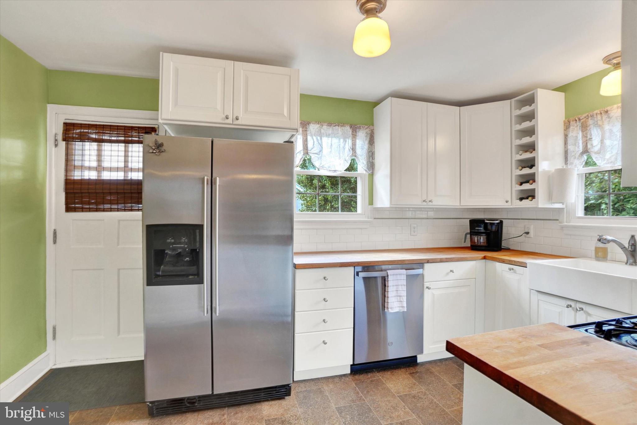 824 Rathton Road York, PA 17403 - Photo 11 of 25 Gallery Image 11