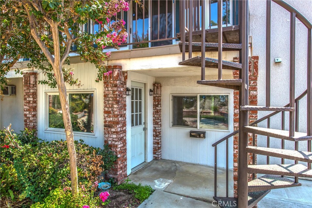 6966 Ranch View Road Riverside, CA 92506 - Photo 46 of 73