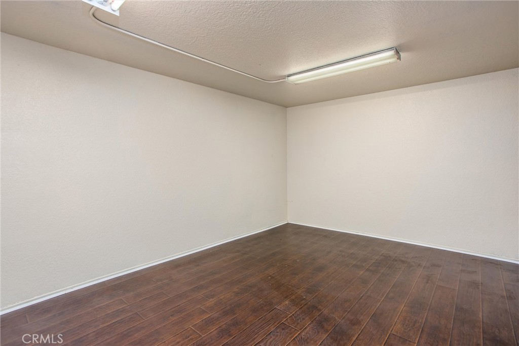 6966 Ranch View Road Riverside, CA 92506 - Photo 49 of 73 a view of an empty room