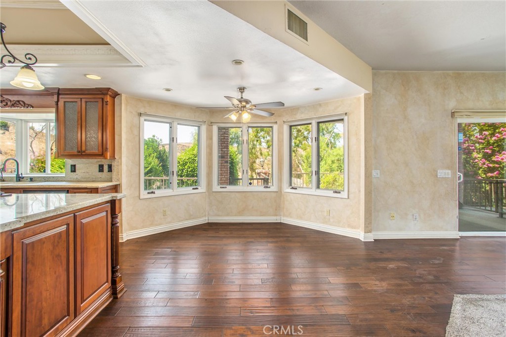 6966 Ranch View Road Riverside, CA 92506 - Photo 7 of 73