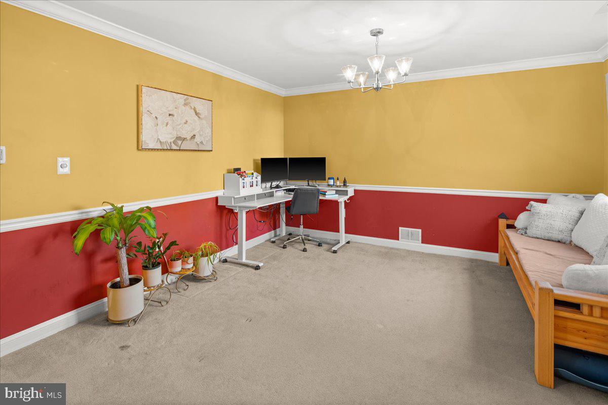 316 Watkins Road Pennington, NJ 08534 - Photo 5 of 37 a room with furniture and a flat screen tv