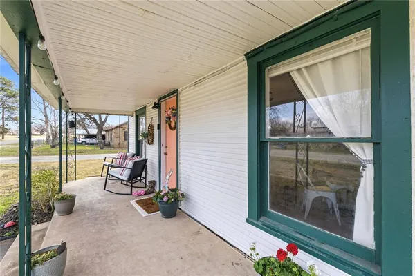 $129,900 | 540 East 1st Street, Cross Plains, TX 76443