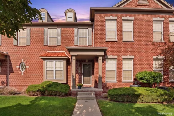 $347,000 | 2240 Paddock Lane, Canton, MI 48188