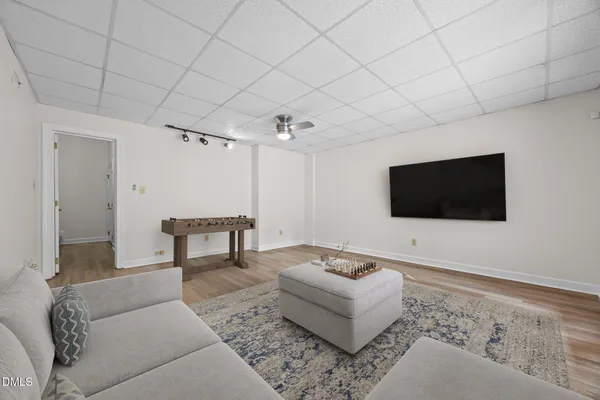 $729,900 | 25 St Andrews Court, Durham, NC 27707