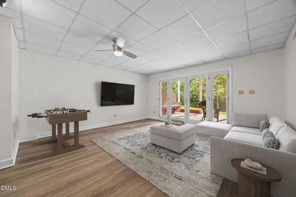 $729,900 | 25 St Andrews Court, Durham, NC 27707