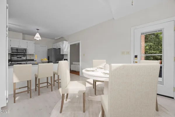 $729,900 | 25 St Andrews Court, Durham, NC 27707