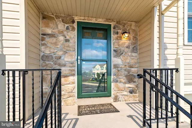 $405,000 | 146 Strawberry Lane, Perkasie, PA 18944