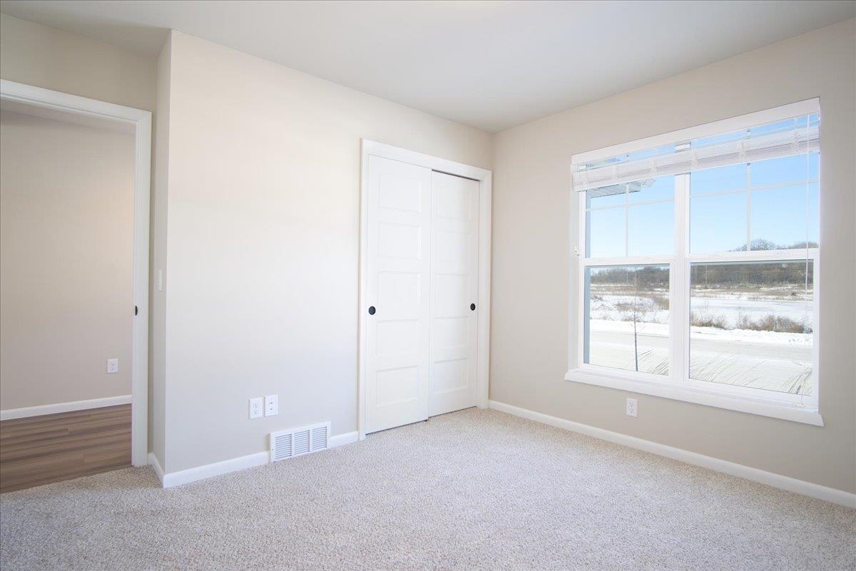 2175 Autumn Lake Madison, WI 53718 - Photo 14 of 22