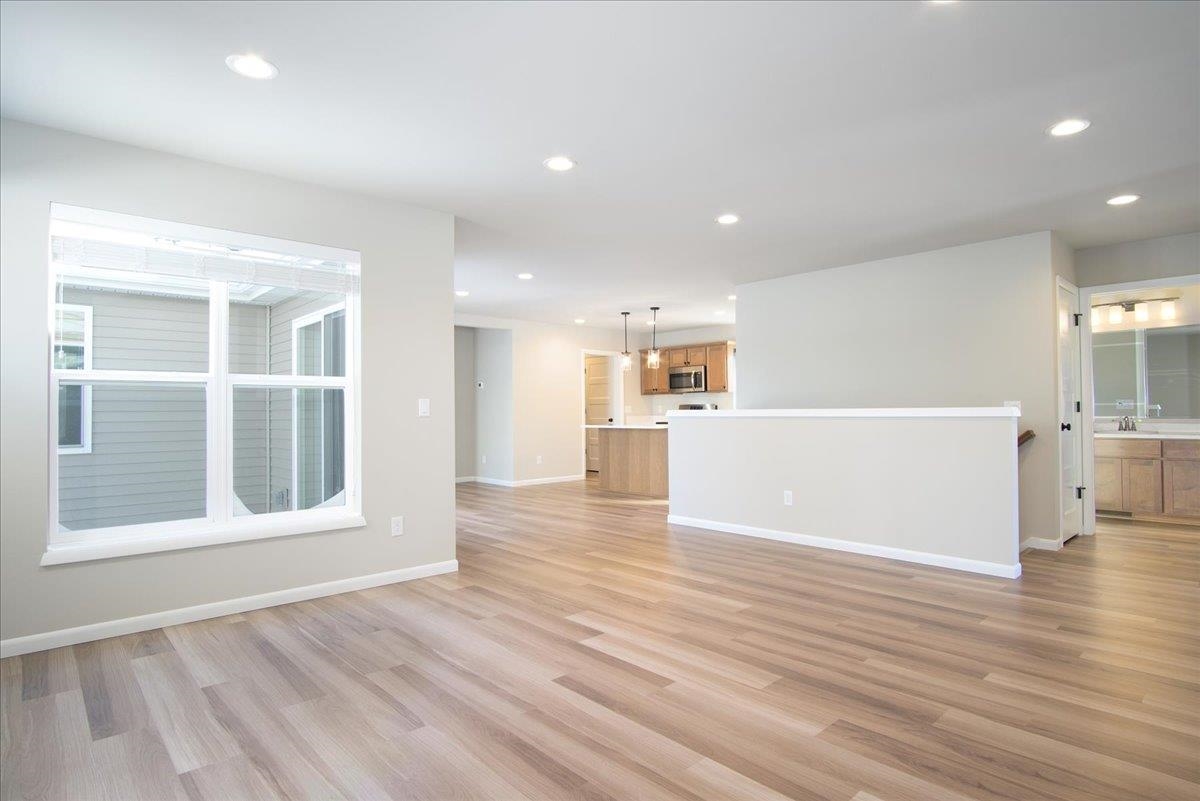 2175 Autumn Lake Madison, WI 53718 - Photo 2 of 22