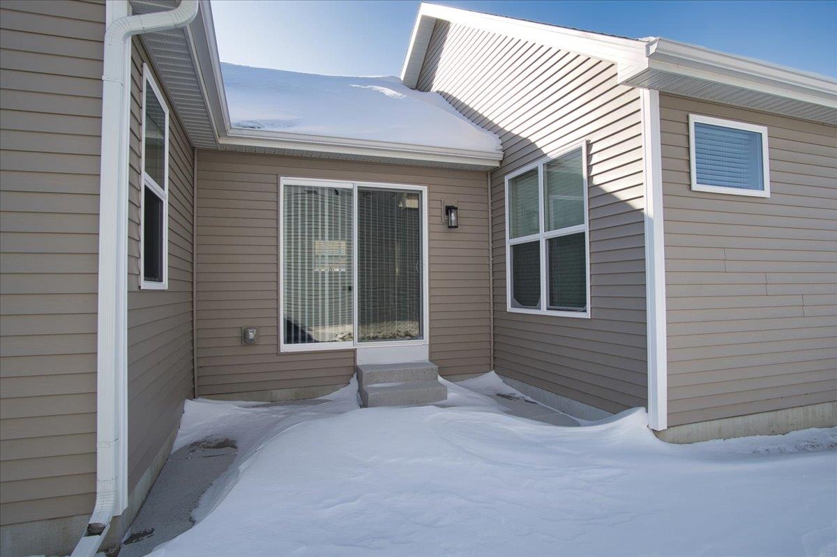 2175 Autumn Lake Madison, WI 53718 - Photo 21 of 22