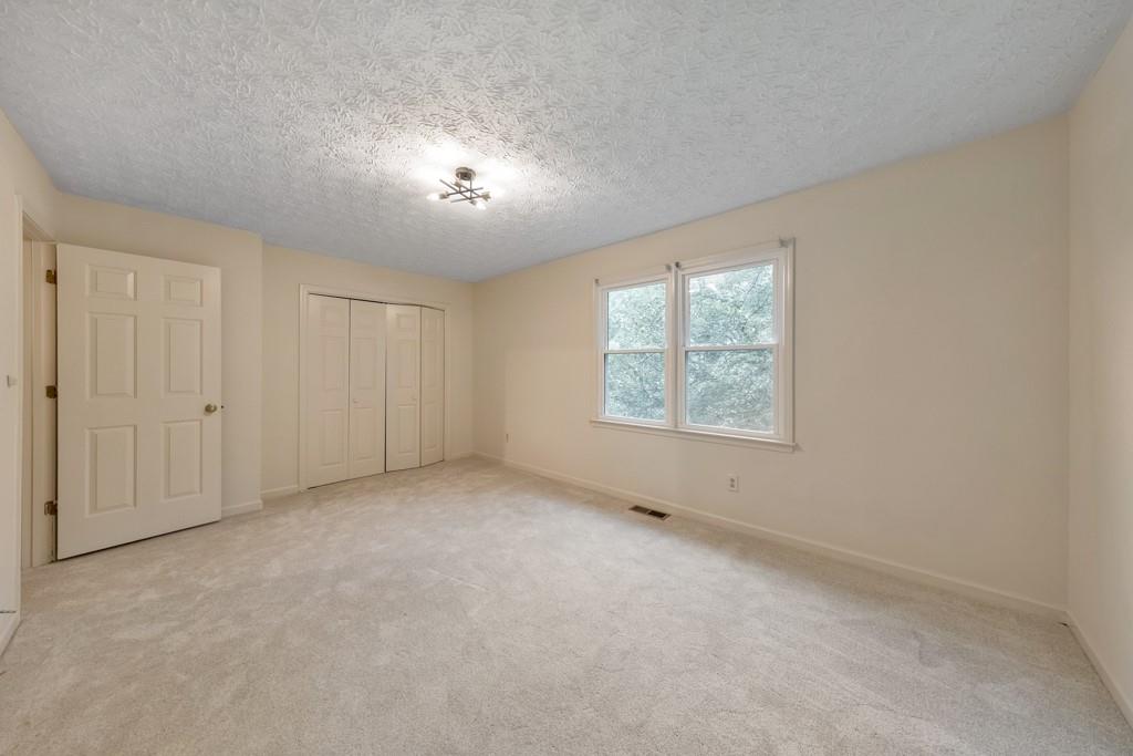 1005 Kennesborough Road Northwest Kennesaw, GA 30144 - Photo 20 of 34