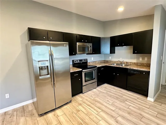 $1,600 | 912 Grand Street, Orlando, FL 32805