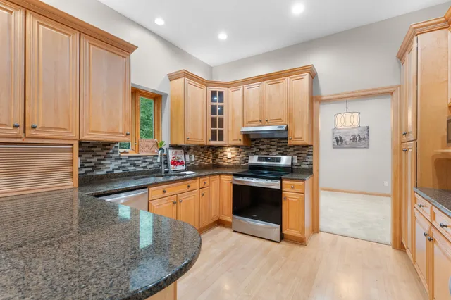 $719,900 | 7000 Halifax Lane Northwest, Rochester, MN 55901