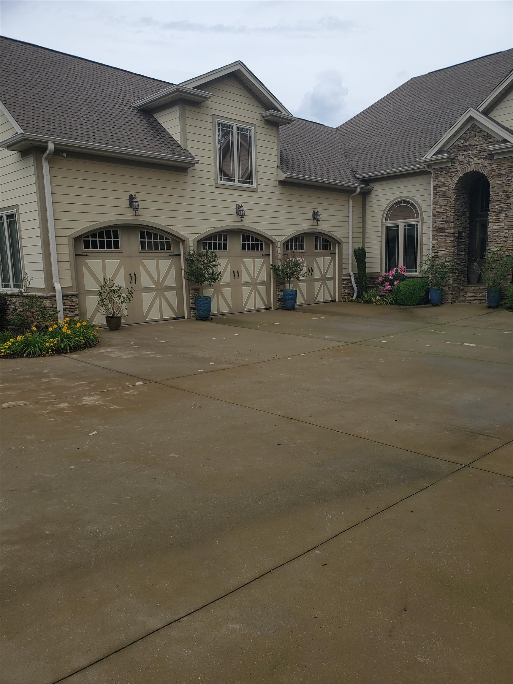 1720 Foster Road Inman, SC 29349 - Photo 3 of 29