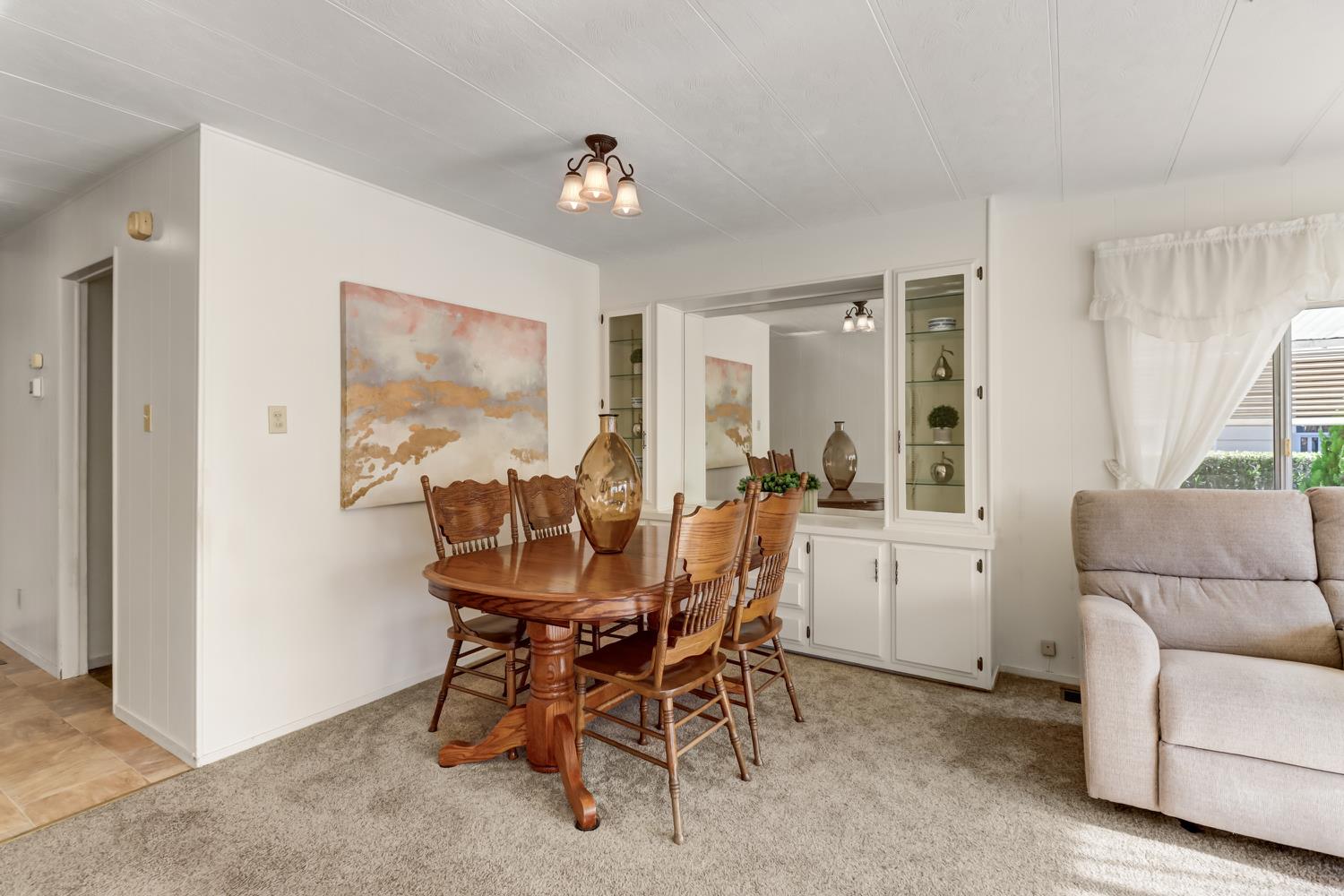 95 Shadowbrook Court Folsom, CA 95630 - Photo 14 of 62