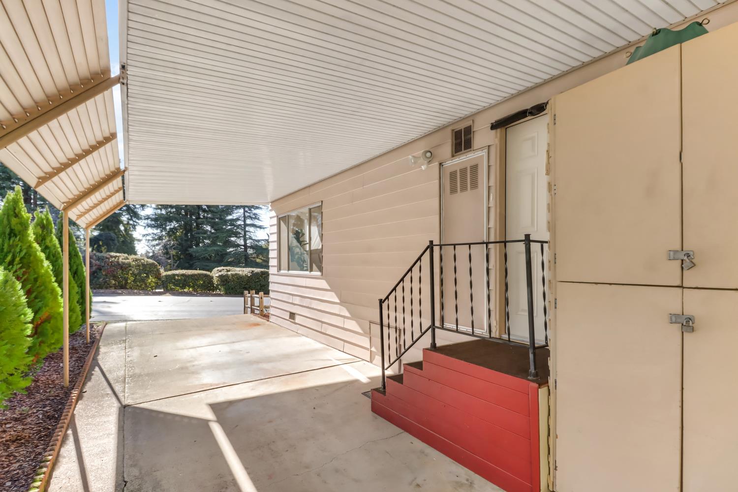 95 Shadowbrook Court Folsom, CA 95630 - Photo 46 of 62