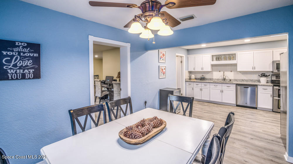 4211 Mustang Road Melbourne, FL 32934 - Photo 13 of 61 028_dining_area_view_ii