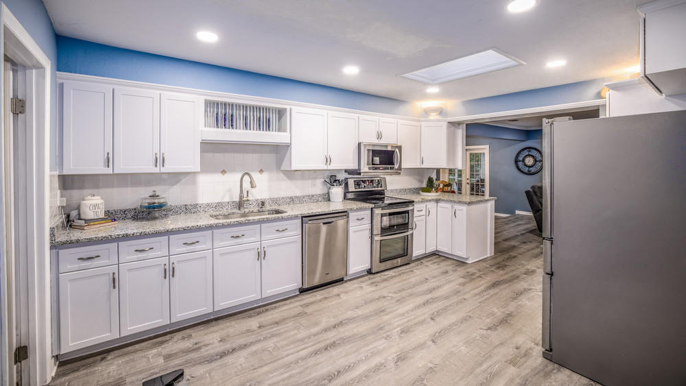 4211 Mustang Road Melbourne, FL 32934 - Photo 20 of 61 043_kitchen_view_i