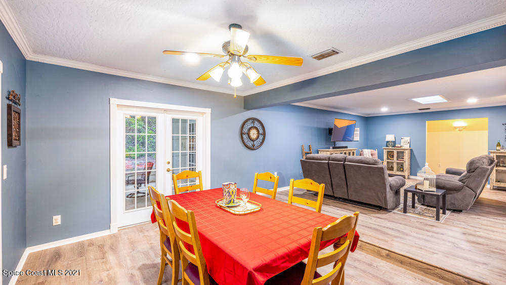 4211 Mustang Road Melbourne, FL 32934 - Photo 33 of 61 031_dining_room_view_iii