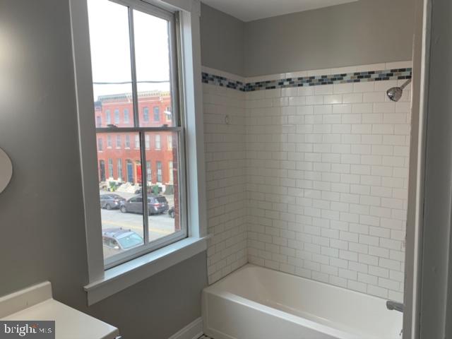43 South Stricker Street Baltimore, MD 21223 - Photo 18 of 37 Unit 2 Bath
