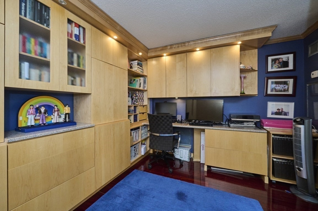 10 Museum Way, Unit 326 Cambridge, MA 02141 - Photo 12 of 21