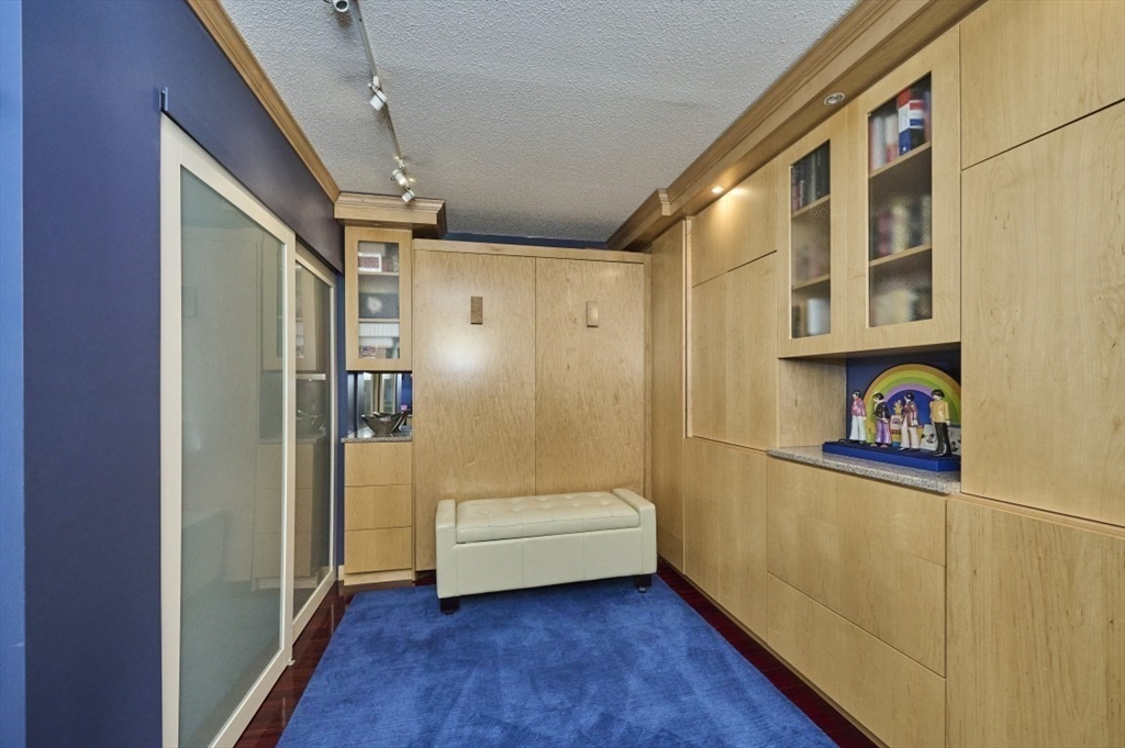 10 Museum Way, Unit 326 Cambridge, MA 02141 - Photo 13 of 21