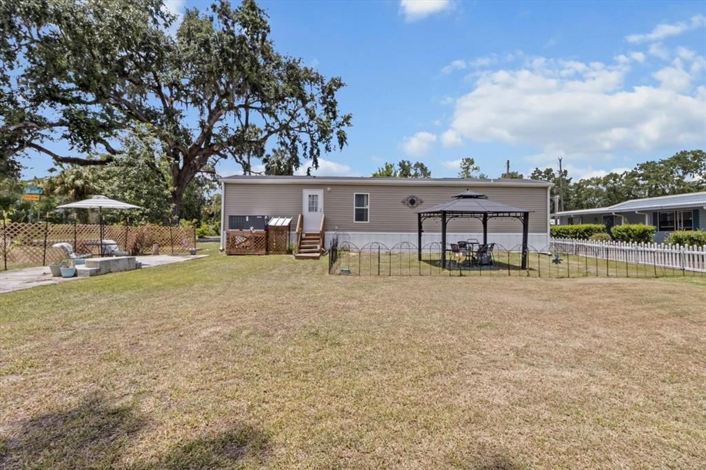 609 South Redbud Terrace Inverness, FL 34450 - Photo 31 of 40