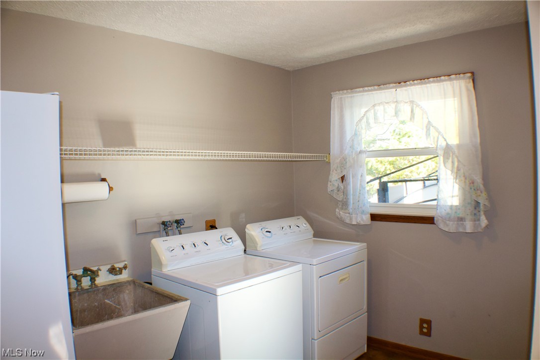 636 Warren Chapel Road Fleming, OH 45729 - Photo 4 of 22 Laundry Room