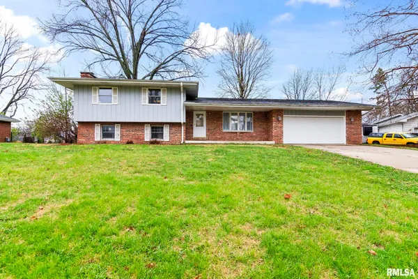 $269,900 | 8 Arabian Trail, Springfield, IL 62702