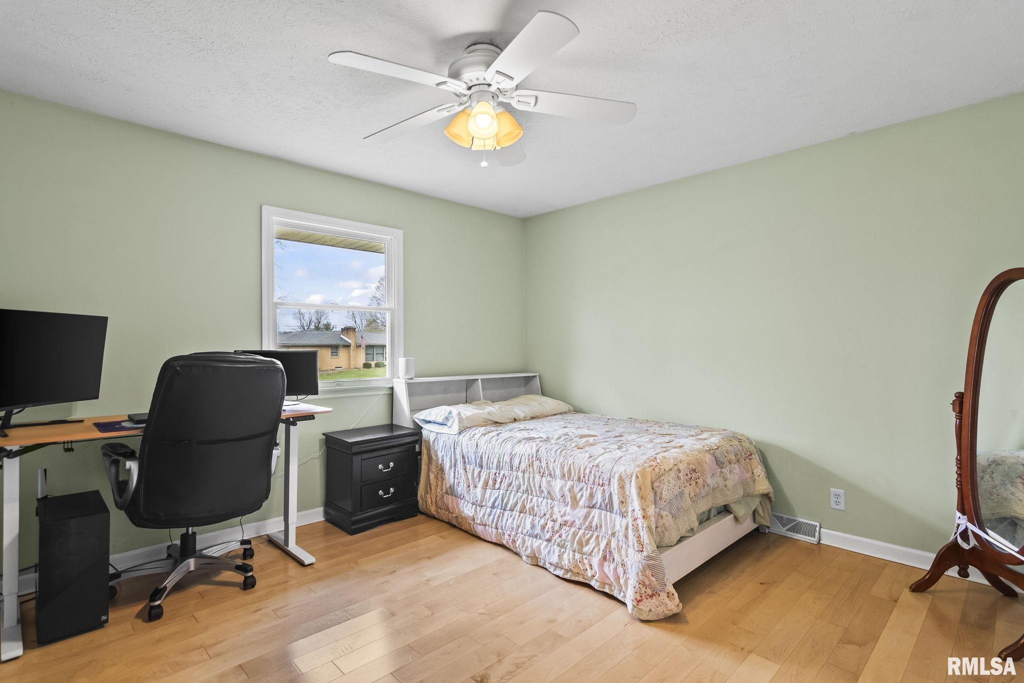 8 Arabian Trail Springfield, IL 62702 - Photo 22 of 37