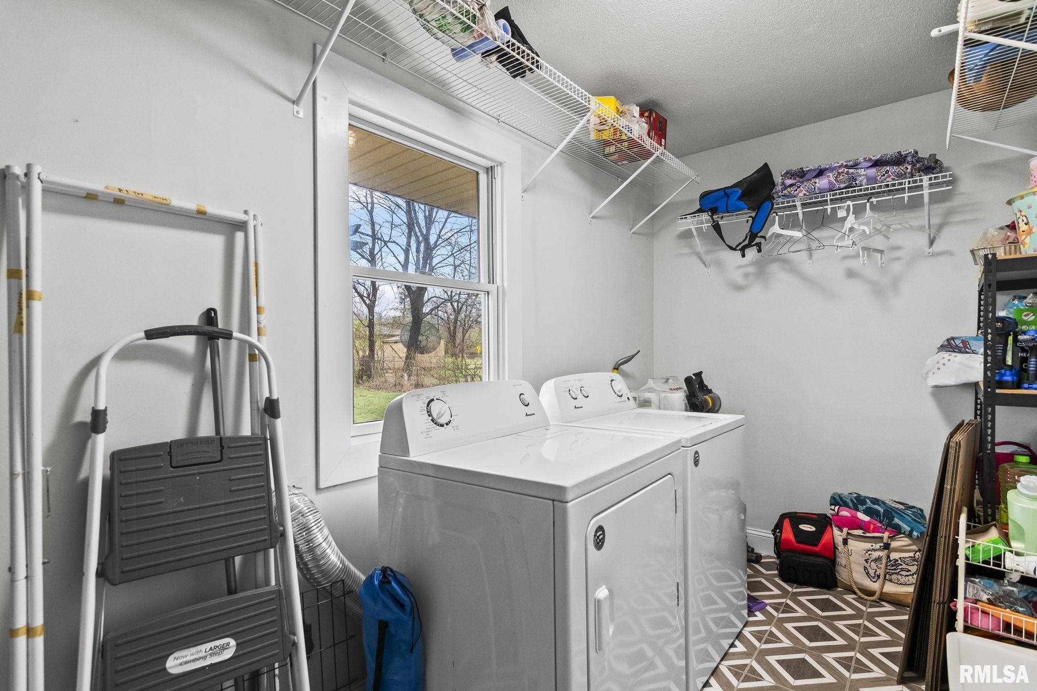 8 Arabian Trail Springfield, IL 62702 - Photo 32 of 37