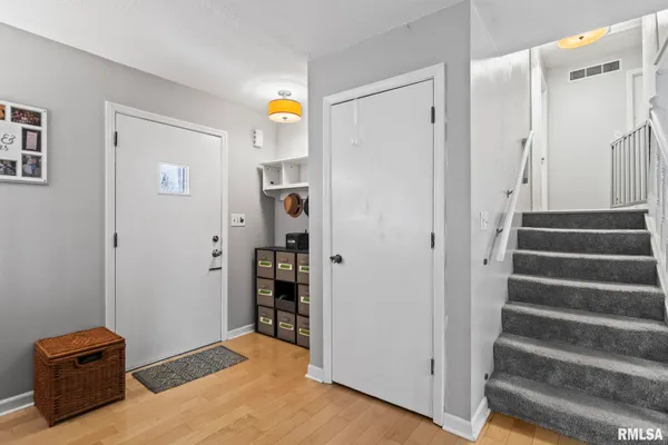 $269,900 | 8 Arabian Trail, Springfield, IL 62702