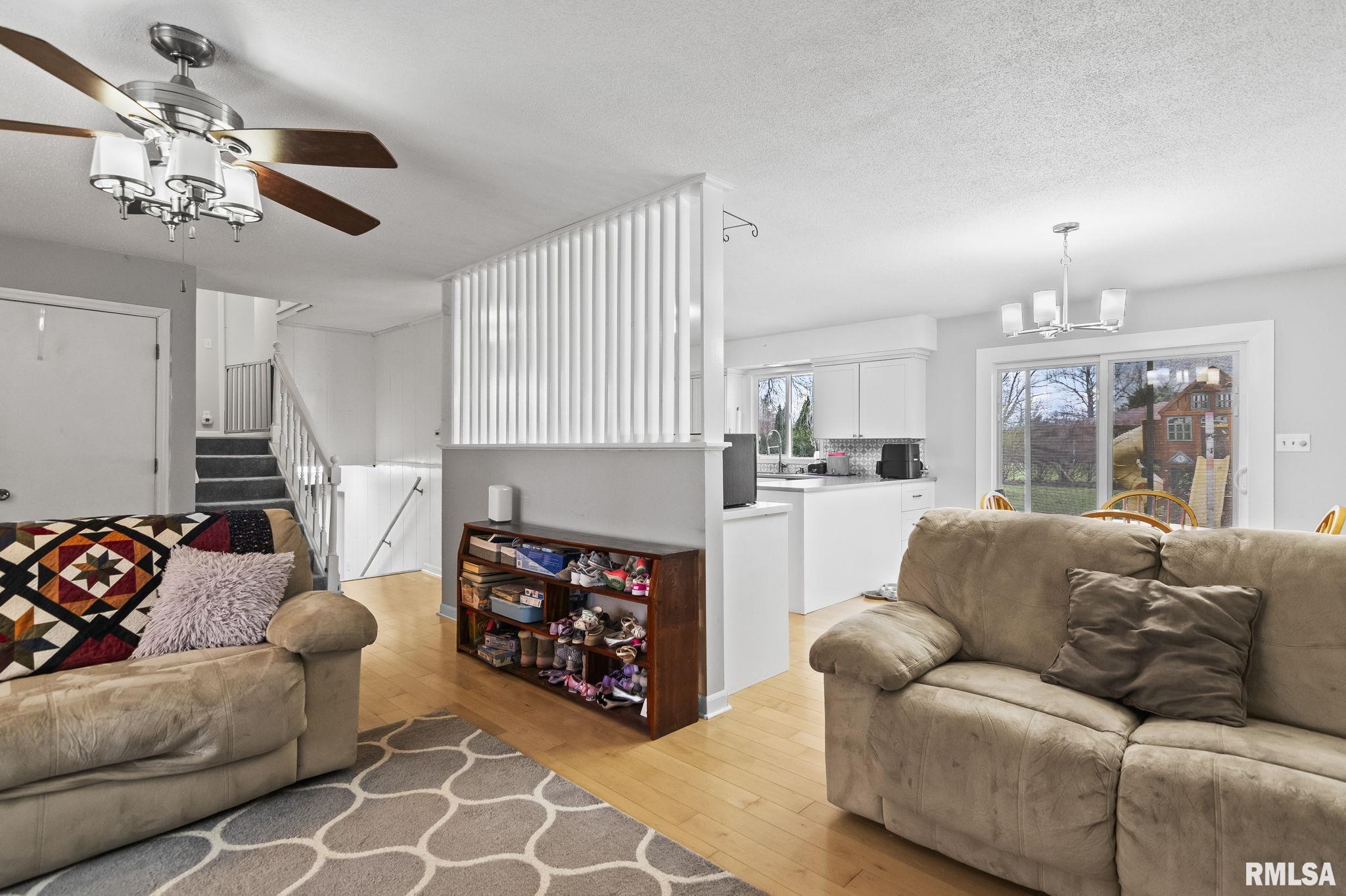 8 Arabian Trail Springfield, IL 62702 - Photo 7 of 37