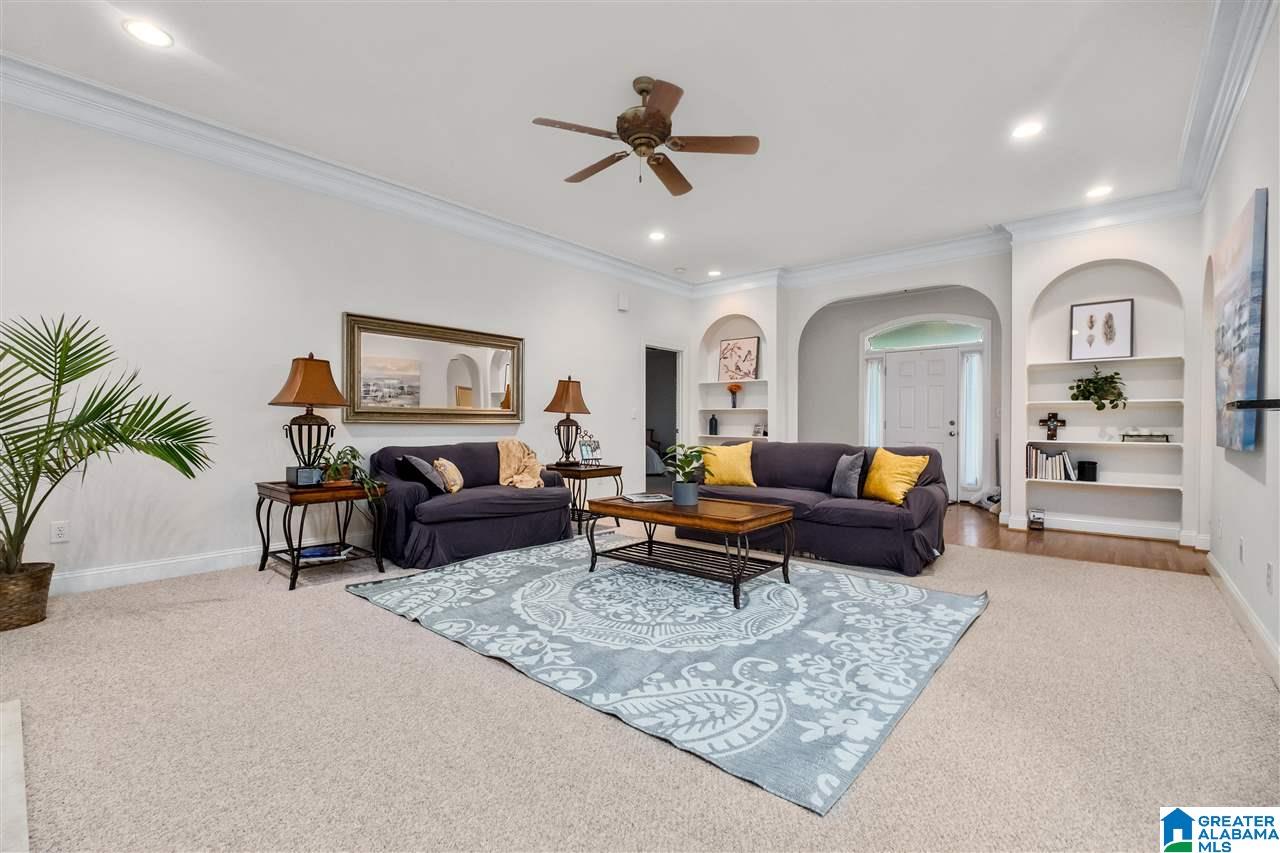 2528 Oakleaf Circle Helena, AL 35022 - Photo 9 of 48 Gallery Image 9