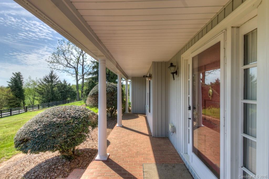 414 Burton Road Advance, NC 27006 - Photo 4 of 23 Gallery Image 4
