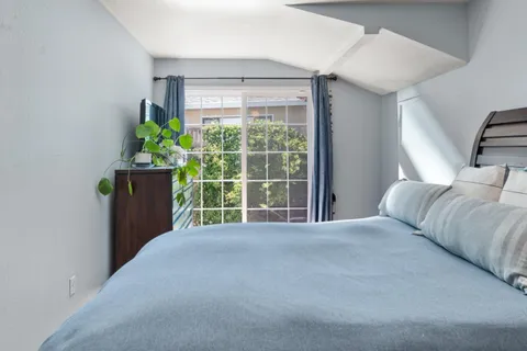 $1,898,000 | 4 Athlone Way, Menlo Park, CA 94025