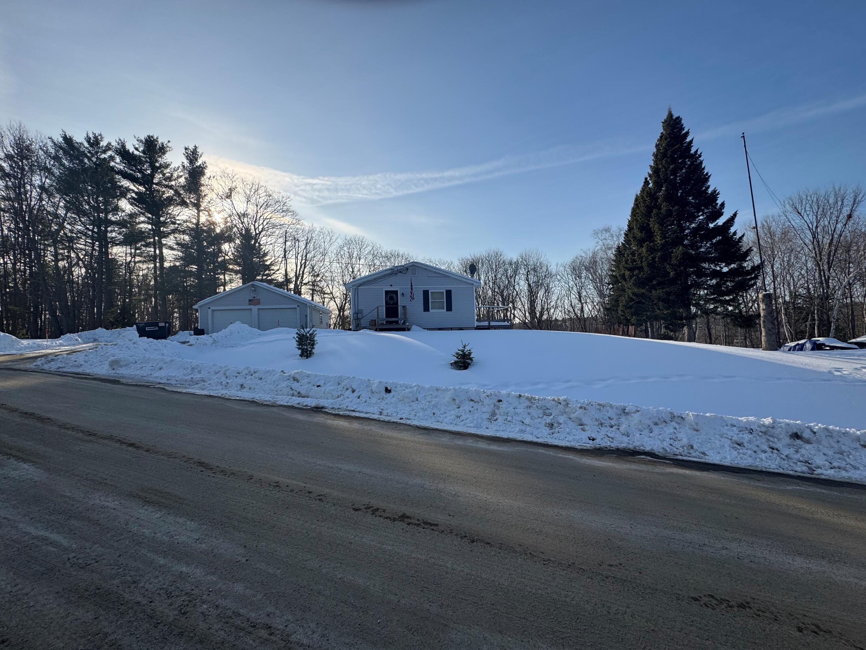 13 Oak Ridge Drive Augusta, ME 04330 - Photo 3 of 18 3