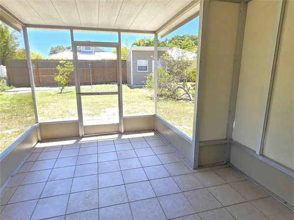 $2,500 | 323 Palmetto Road West, Nokomis, FL 34275