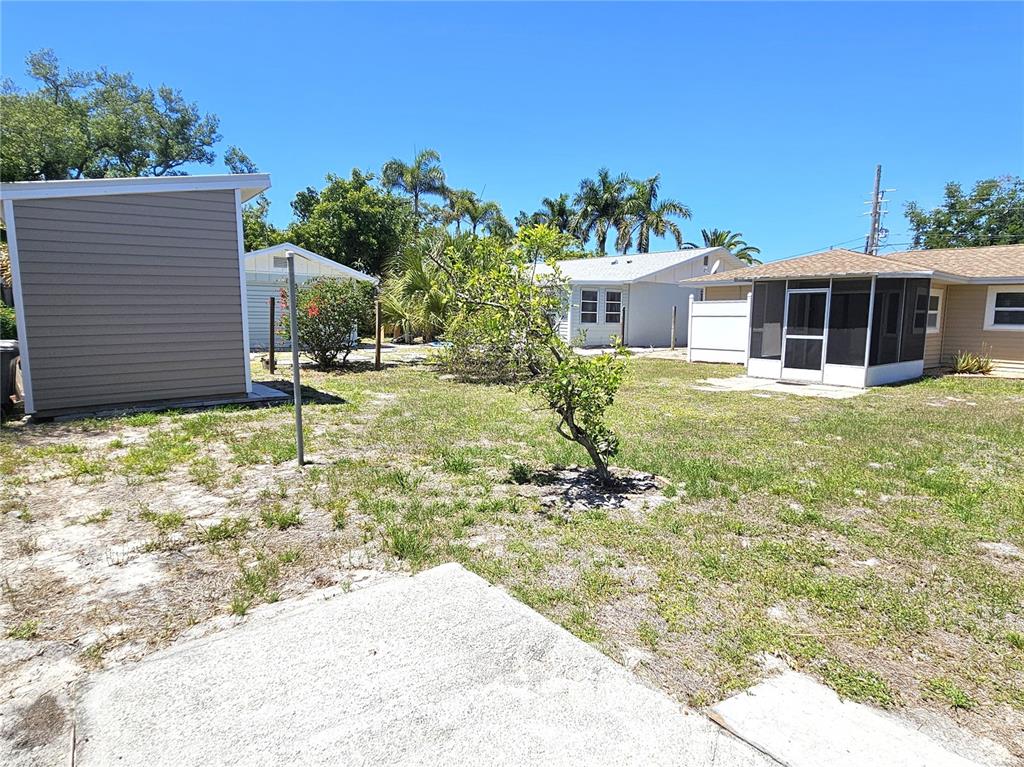 323 Palmetto Road West Nokomis, FL 34275 - Photo 16 of 33