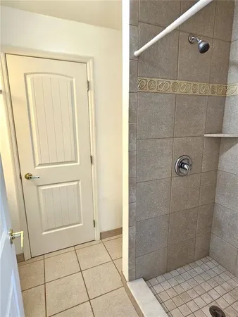 $2,500 | 323 Palmetto Road West, Nokomis, FL 34275