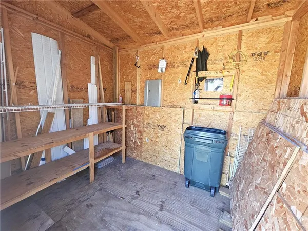 $2,500 | 323 Palmetto Road West, Nokomis, FL 34275