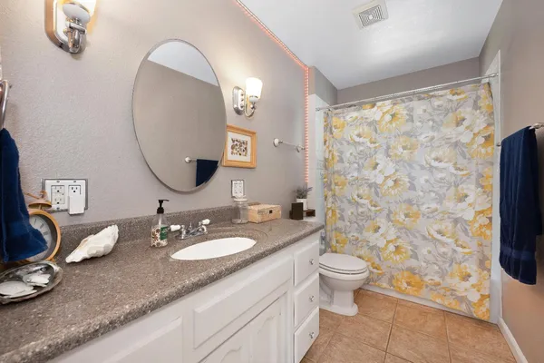 $740,000 | 4901 Livoti Avenue, Fair Oaks, CA 95628