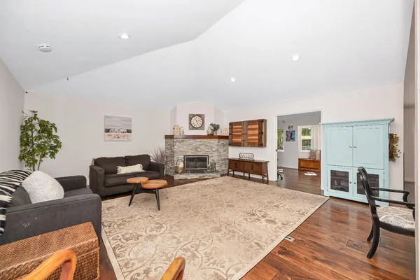 $740,000 | 4901 Livoti Avenue, Fair Oaks, CA 95628