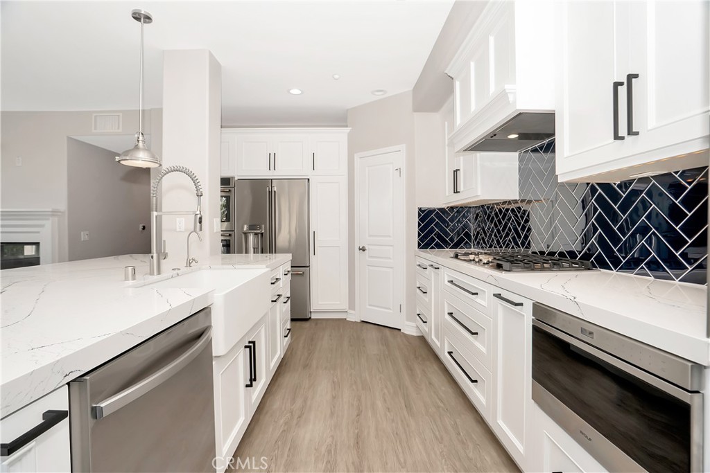 1431 Windshore Way Oxnard, CA 93035 - Photo 4 of 33