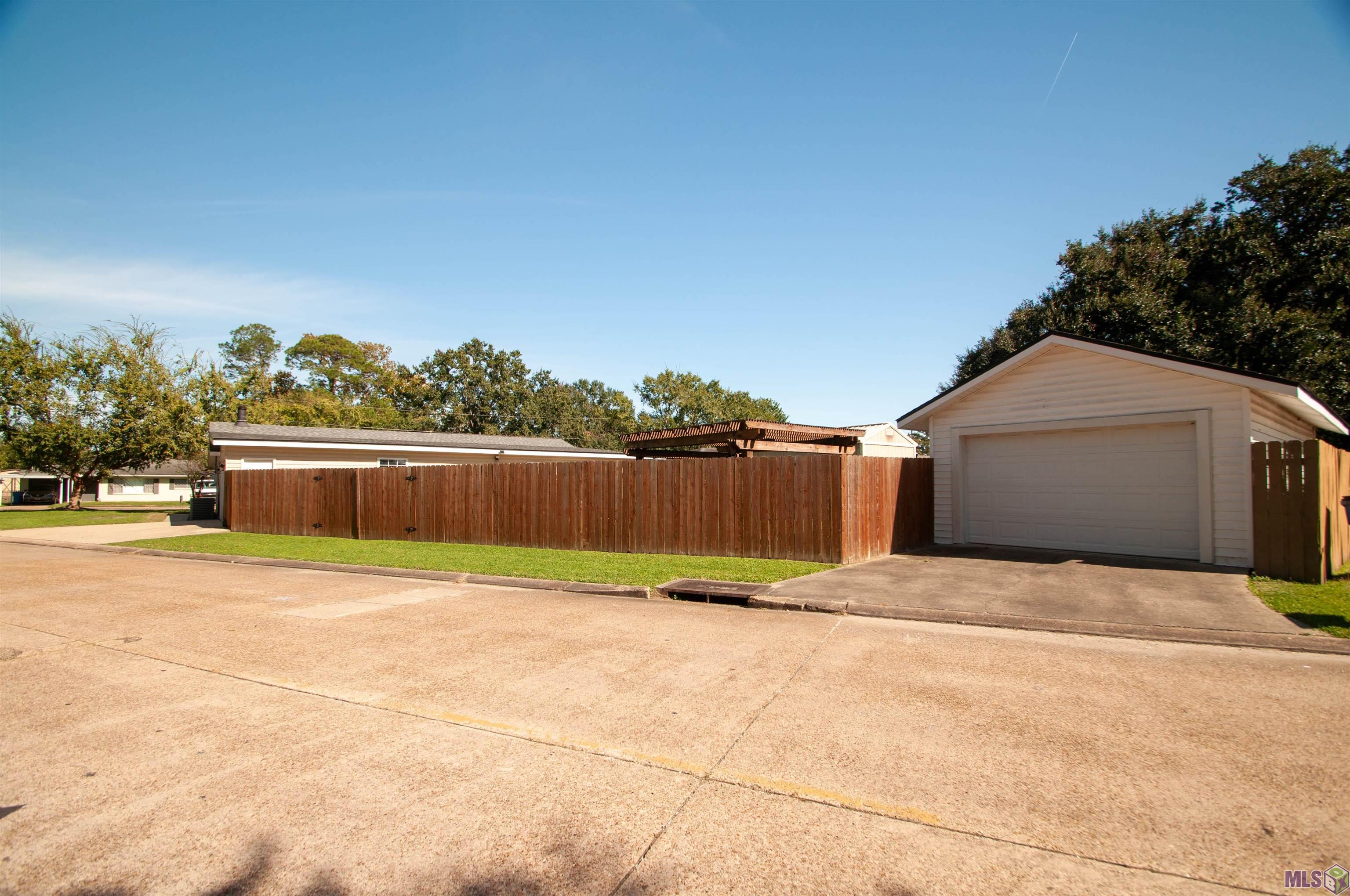 404 Venus Road Bayou Vista, LA 70380 - Photo 31 of 38 Gallery Image 31