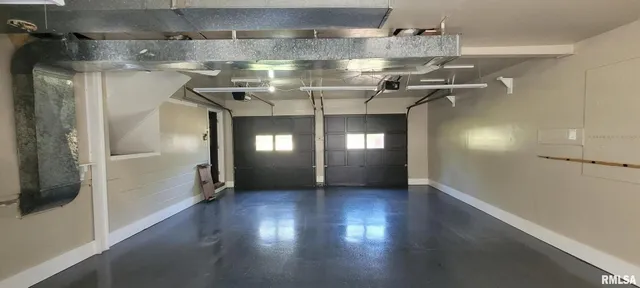 $210,000 | 18065 East Illinois Highway, Opdyke, IL 62872