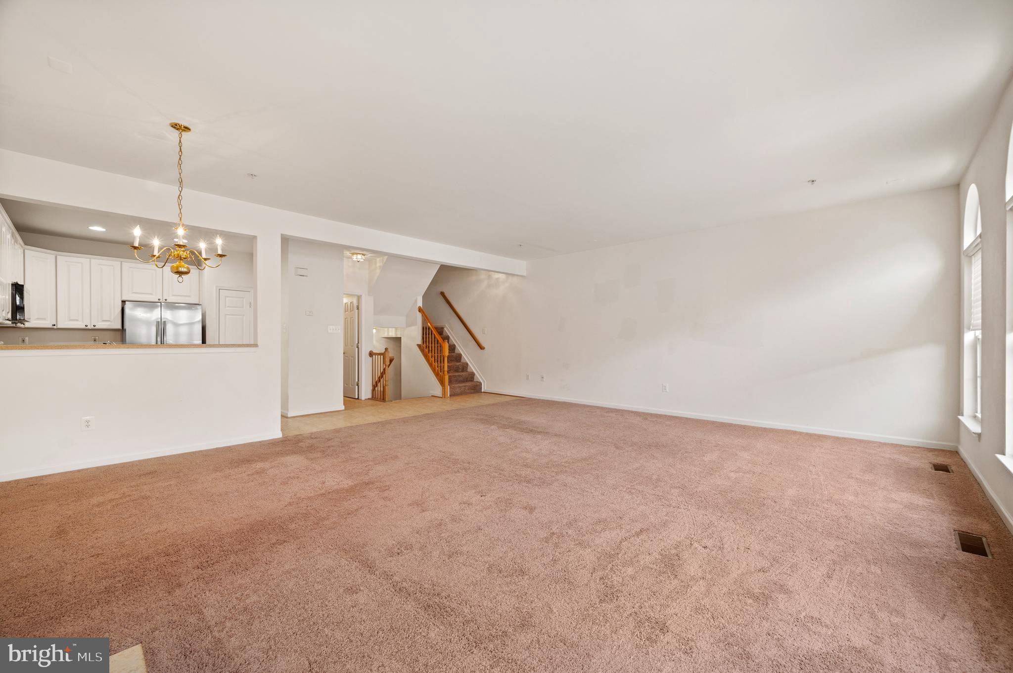 7122 Silverleaf Oak Road, Unit 227 Elkridge, MD 21075 - Photo 17 of 55 a view of empty room with wooden floor