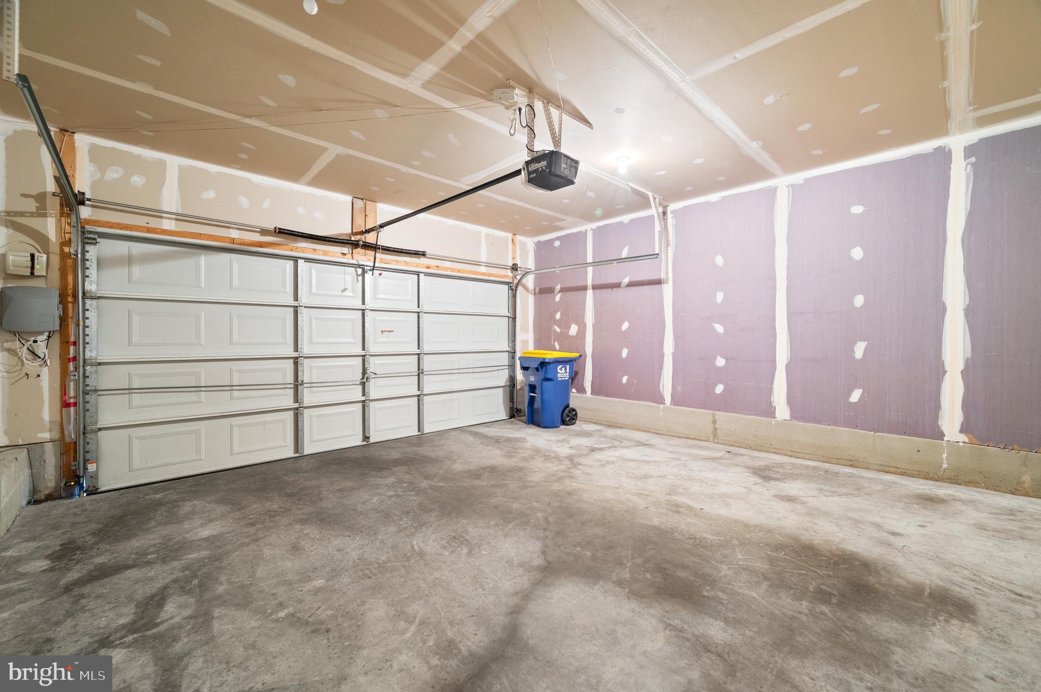7122 Silverleaf Oak Road, Unit 227 Elkridge, MD 21075 - Photo 38 of 55 a view of a garage