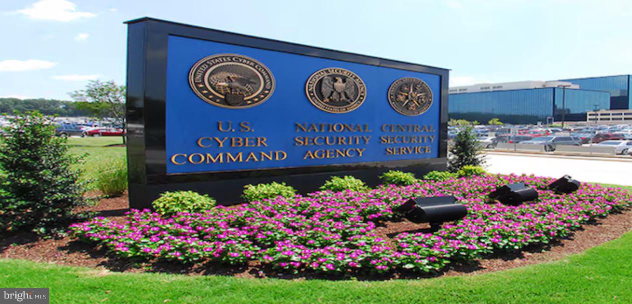7122 Silverleaf Oak Road, Unit 227 Elkridge, MD 21075 - Photo 50 of 55 a view of a bunch of flowers and fruits