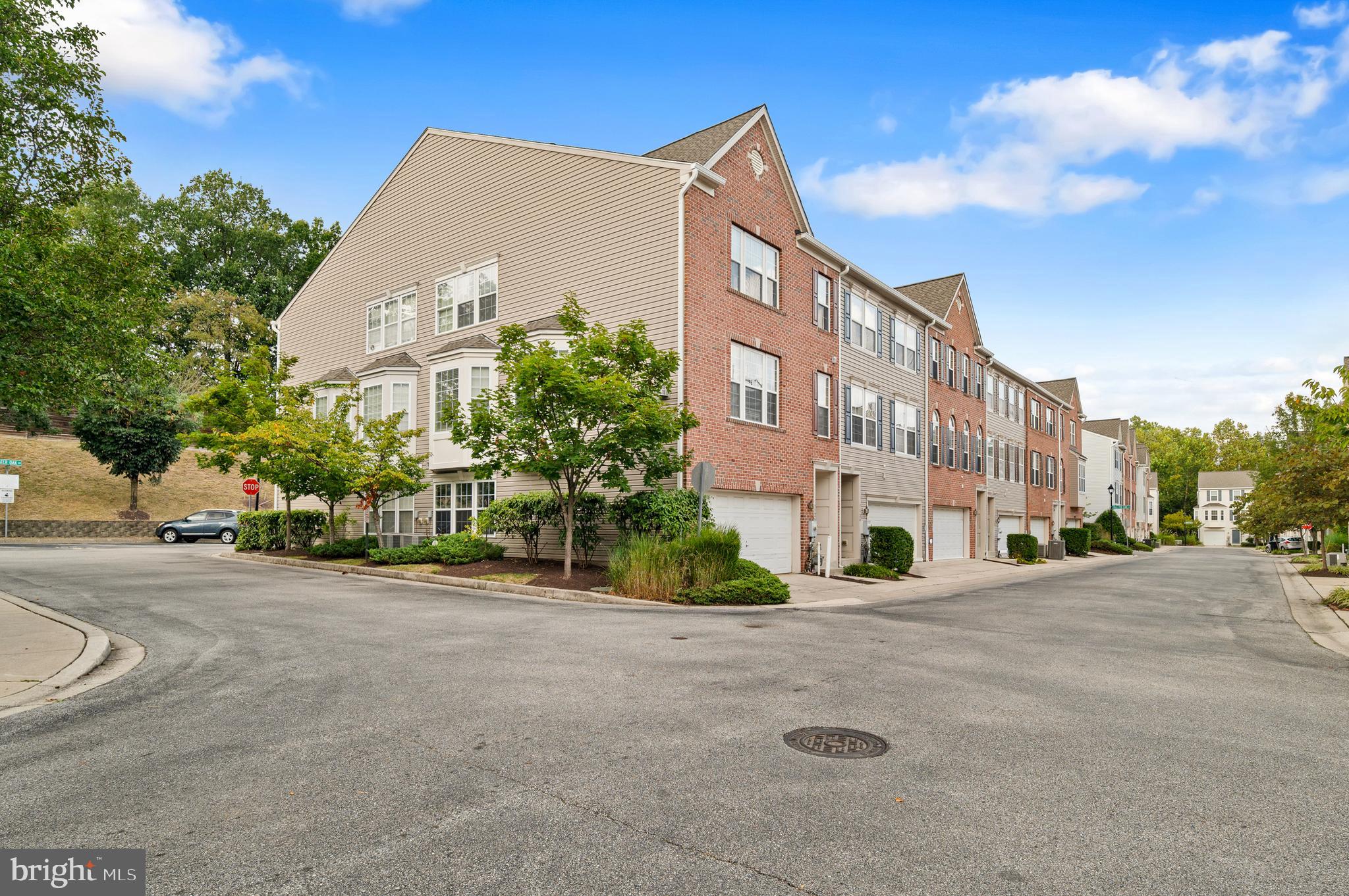 7122 Silverleaf Oak Road, Unit 227 Elkridge, MD 21075 - Photo 8 of 55 a view of a street with a building